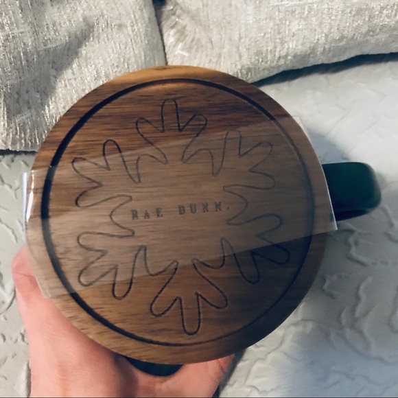 FIRM Rae Dunn Green Elf Mug with Coaster Lid - Picture 4 of 5